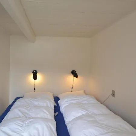 Awesome In W/ 3 Bedrooms *